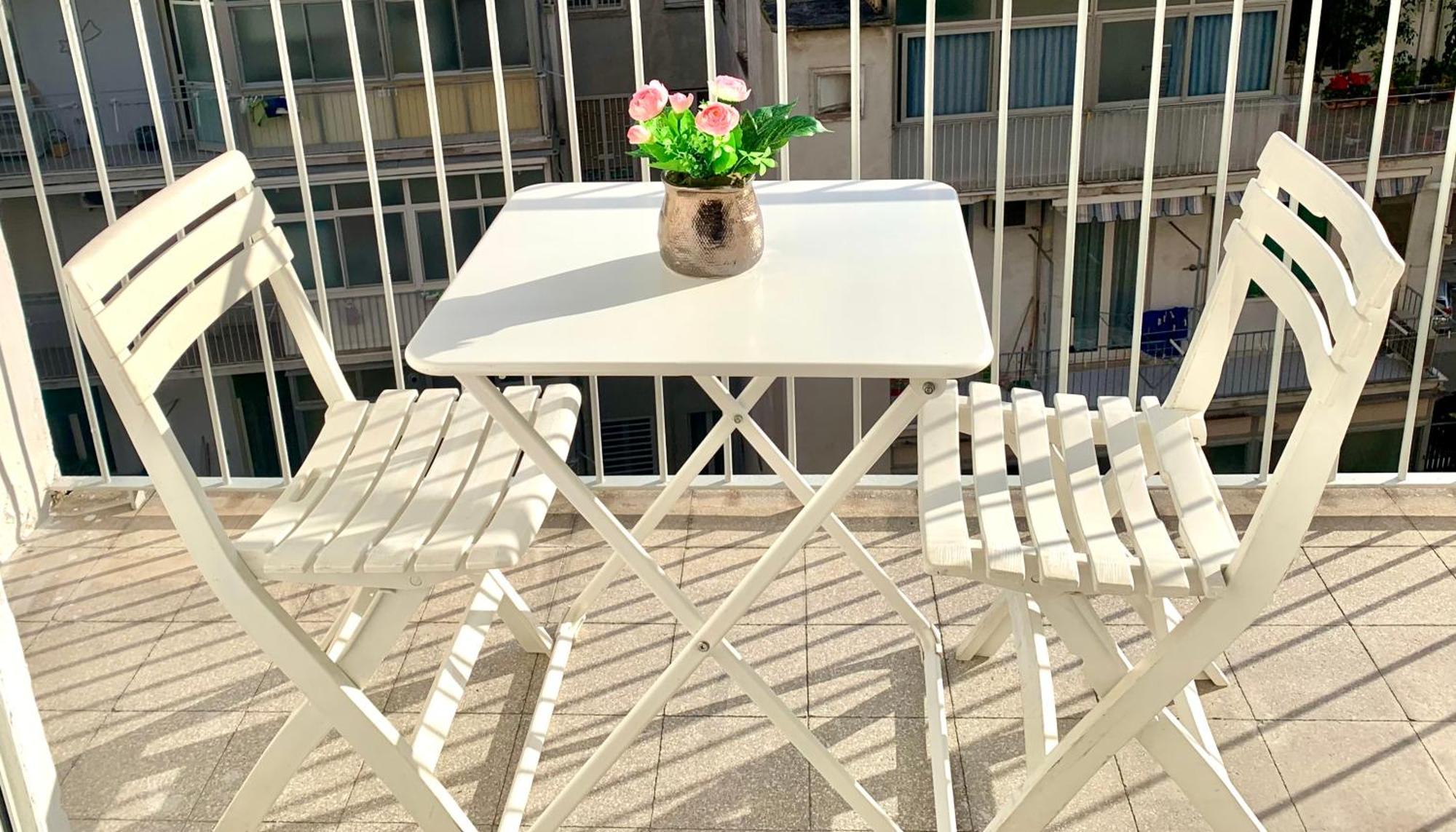 May Flower Central Apartament Bari Bagian luar foto
