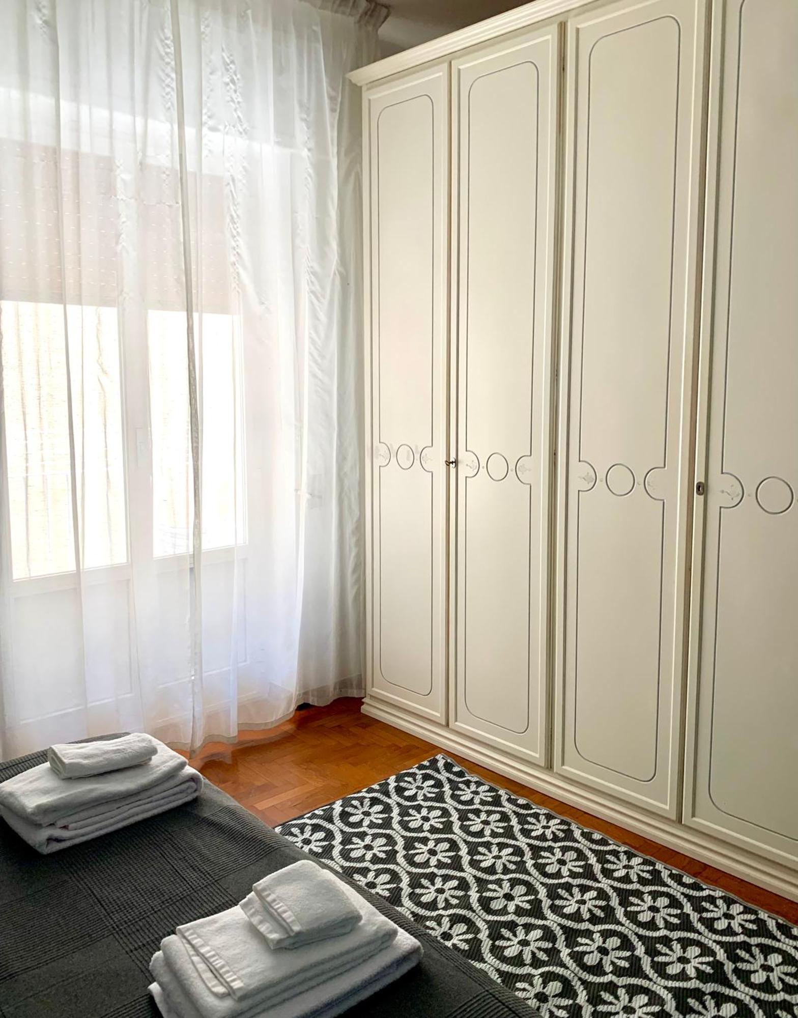 May Flower Central Apartament Bari Bagian luar foto