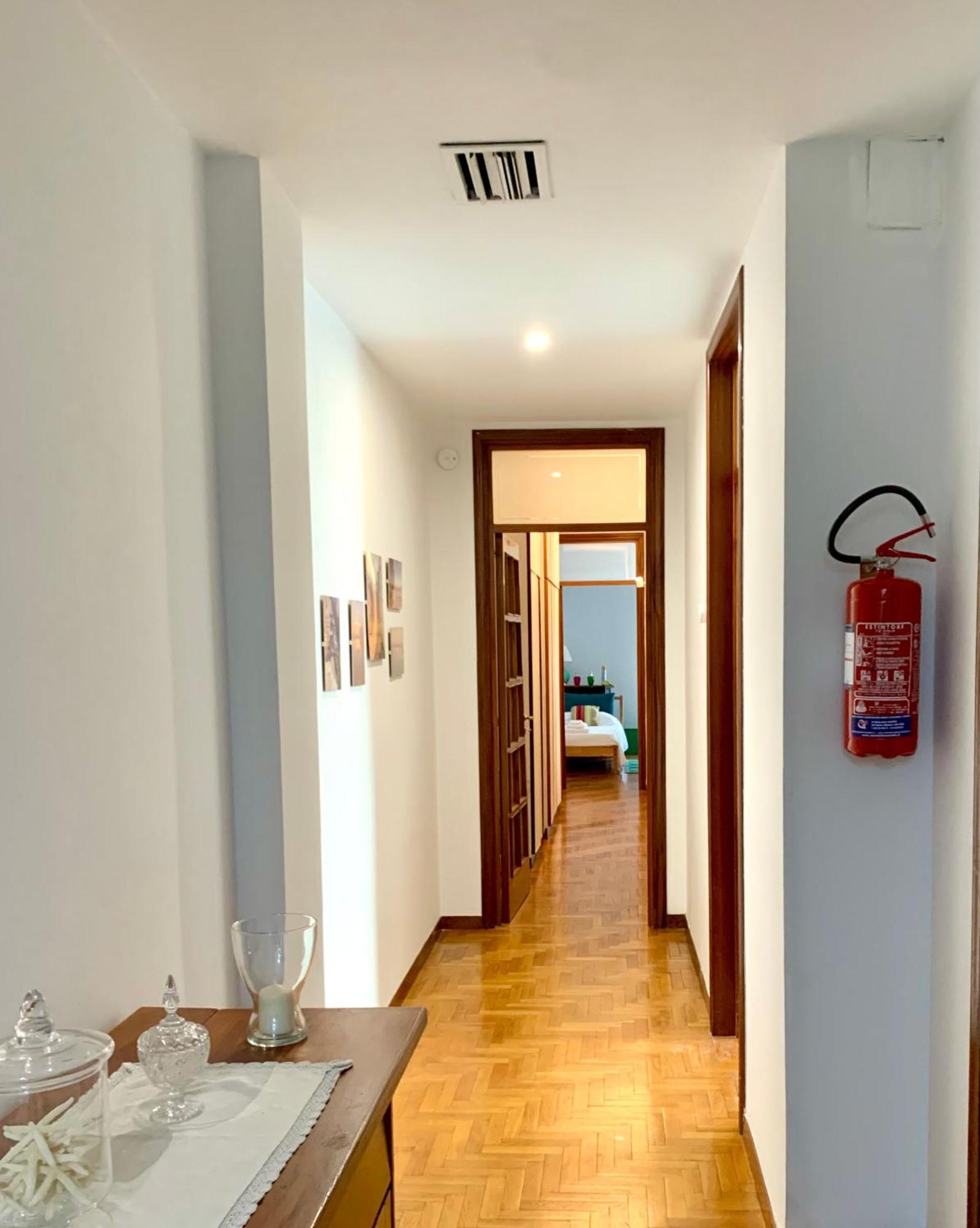 May Flower Central Apartament Bari Bagian luar foto
